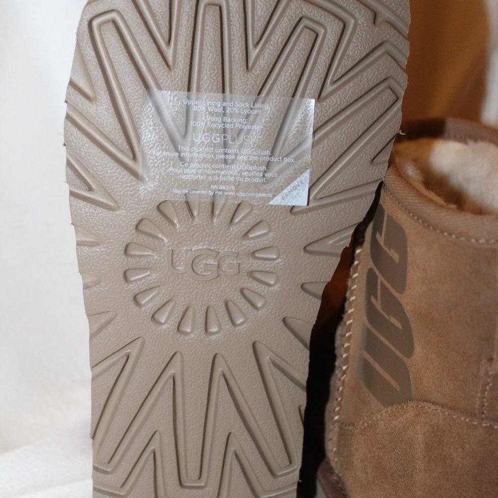 NEW UGG WOMEN'S LOGO MINI ANKLE BOOTS BOOTIES CHESTNUT - Picture 8 of 8